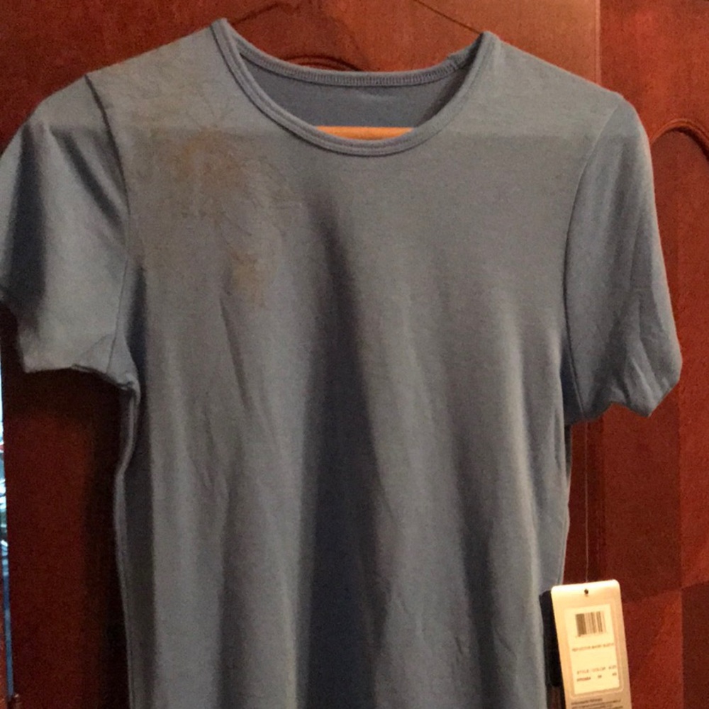 Brand new ASICS t-shirt Size XS
